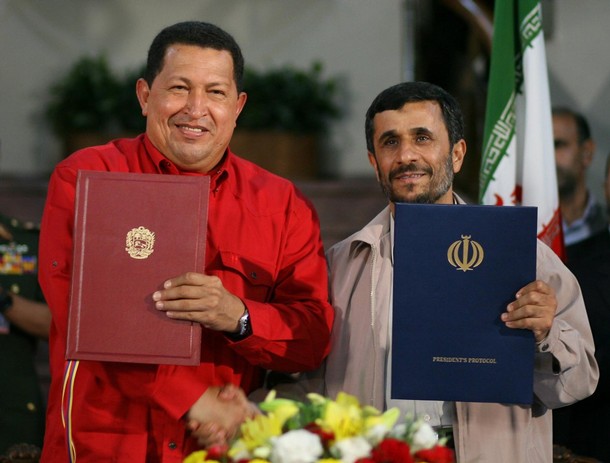 Chávez y Ahmadinejad en 2007